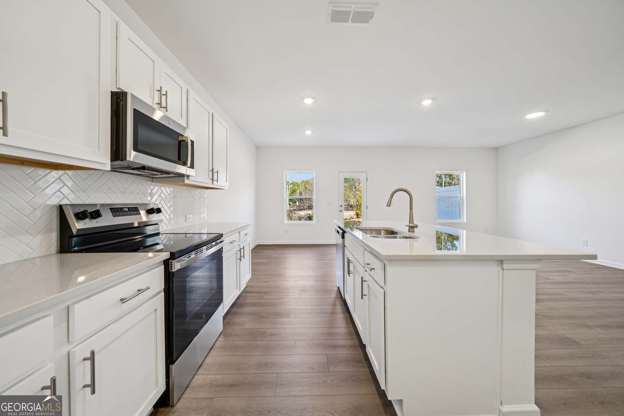 512 Wilderling Lane Property Photo 10