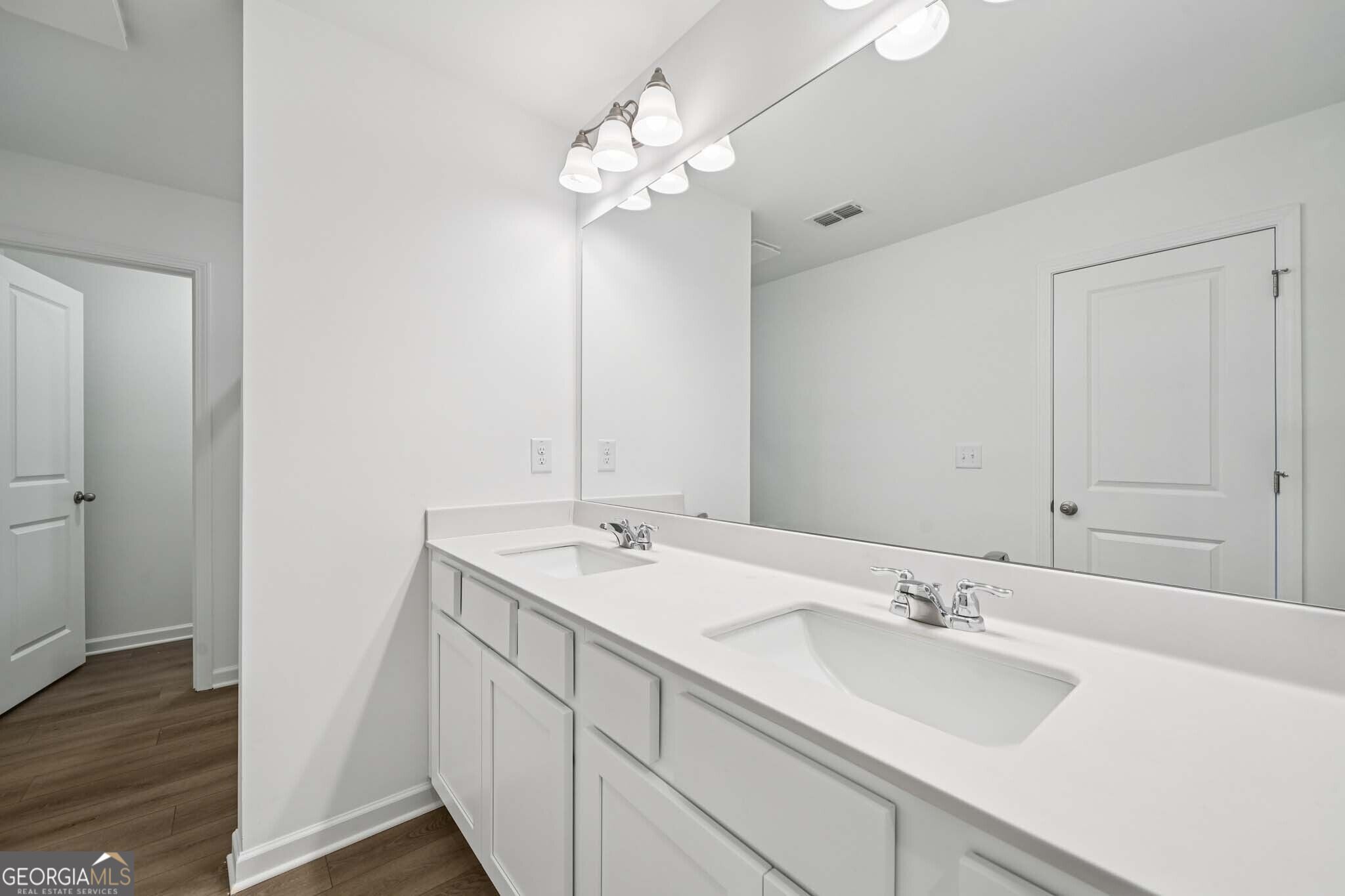512 Wilderling Lane Property Photo 17