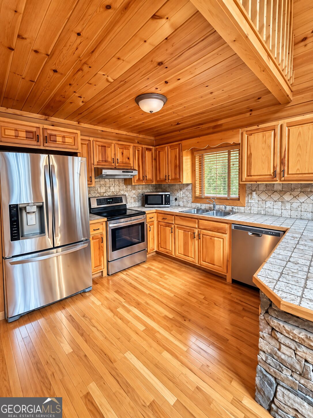 171 Oak View Road Property Photo 10