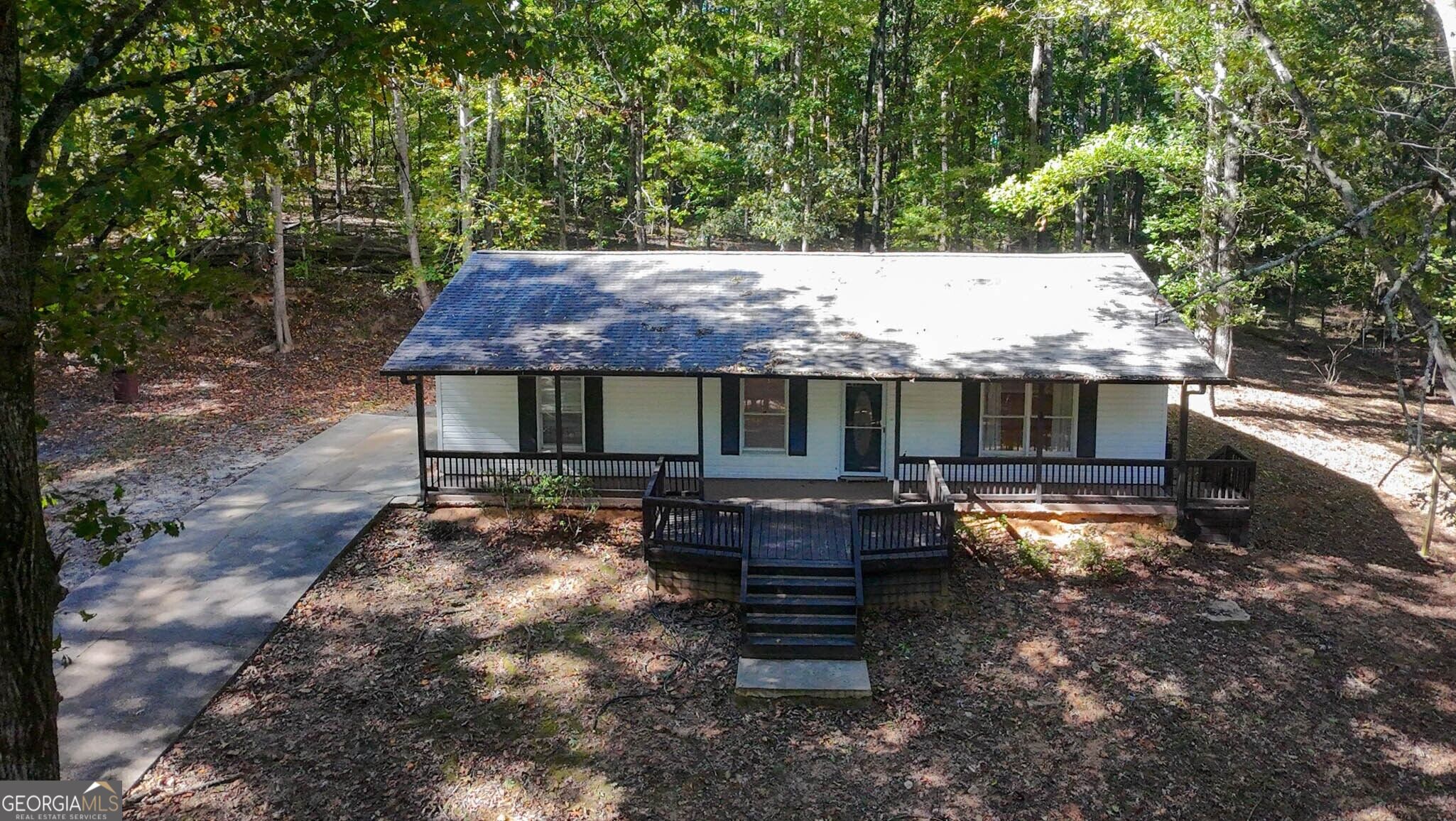 4944 Shiloh Drive Property Photo 2