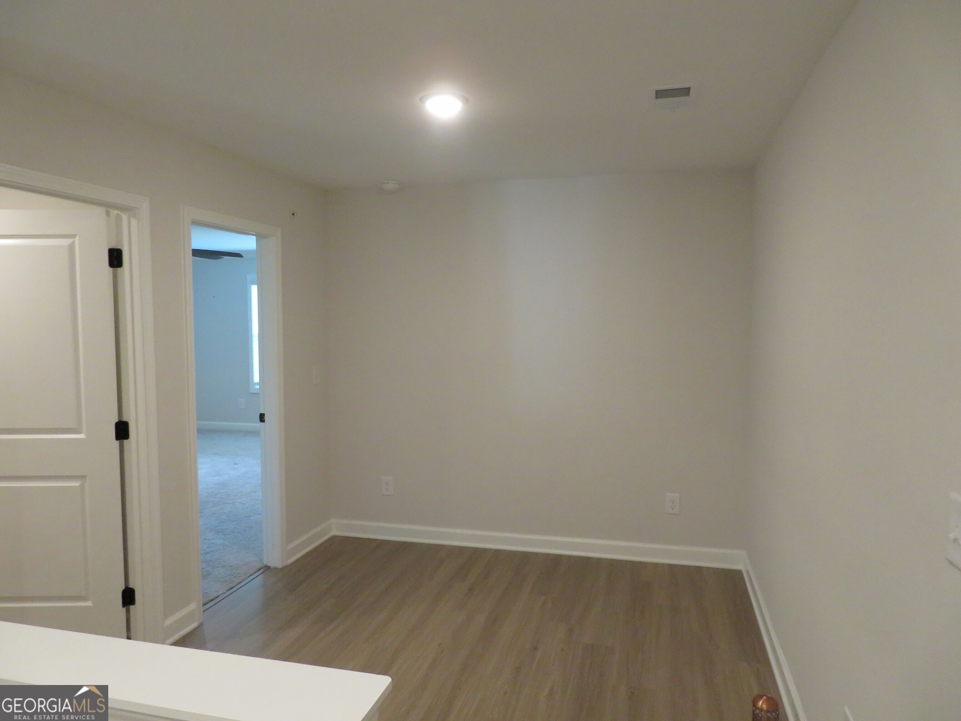 1608 Ruskin Way Property Photo 10