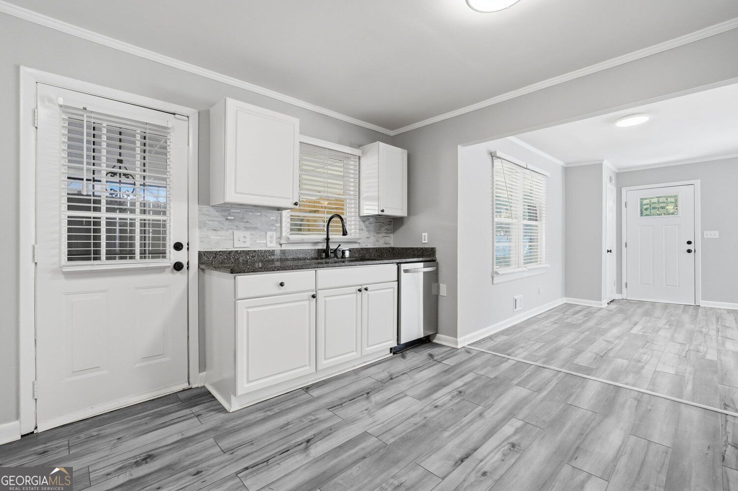 1917 Stanton Street Property Photo 13