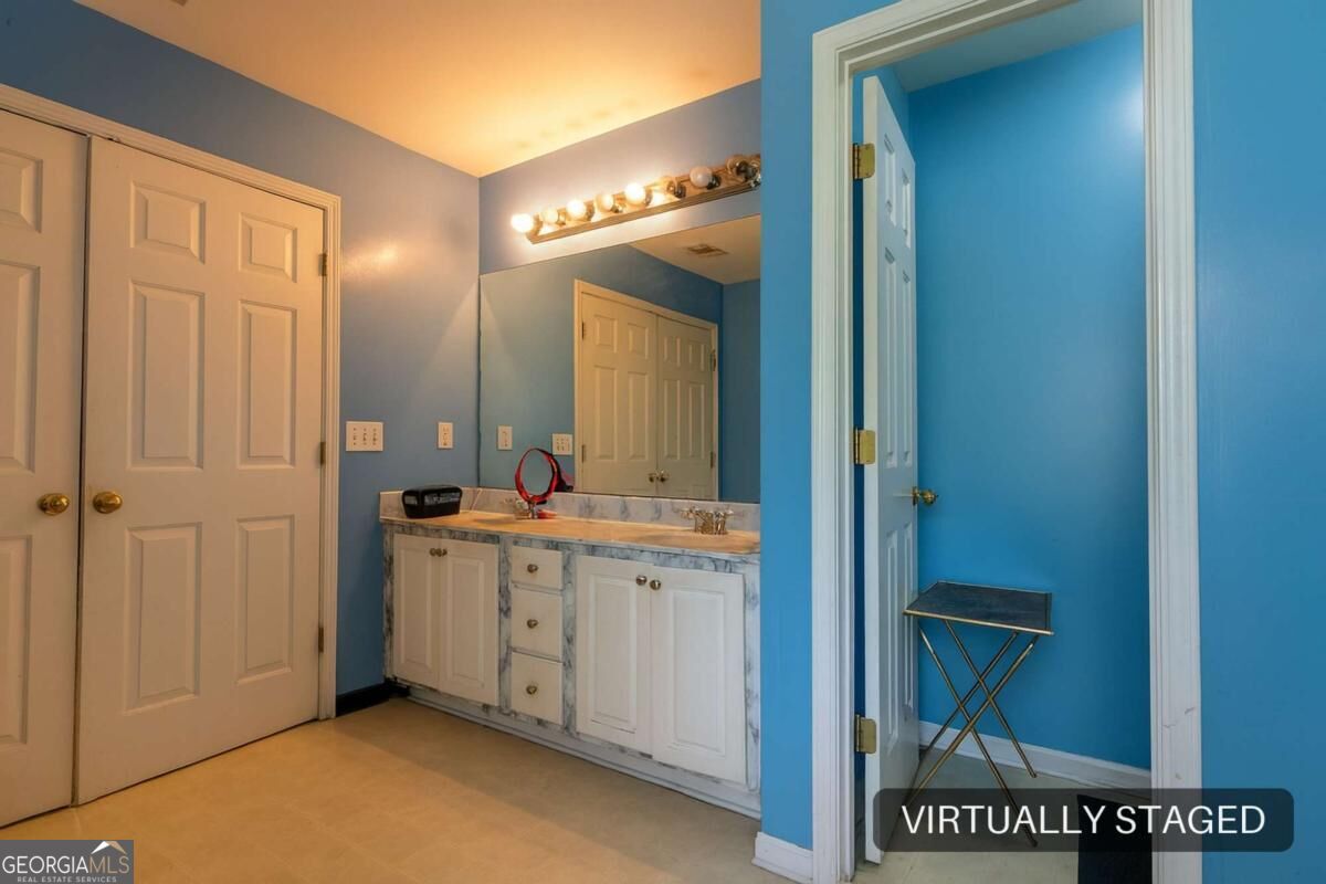 485 Greyhawk Way Property Photo 19