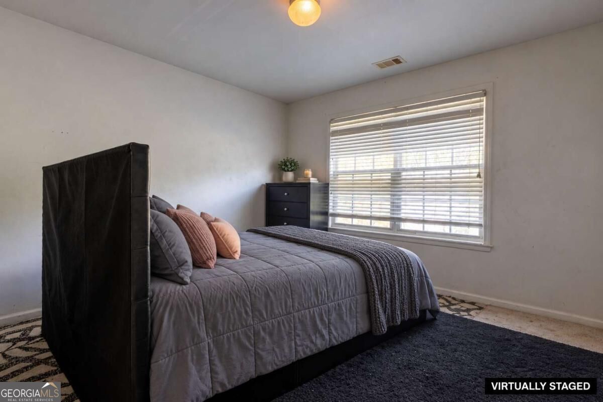 485 Greyhawk Way Property Photo 24