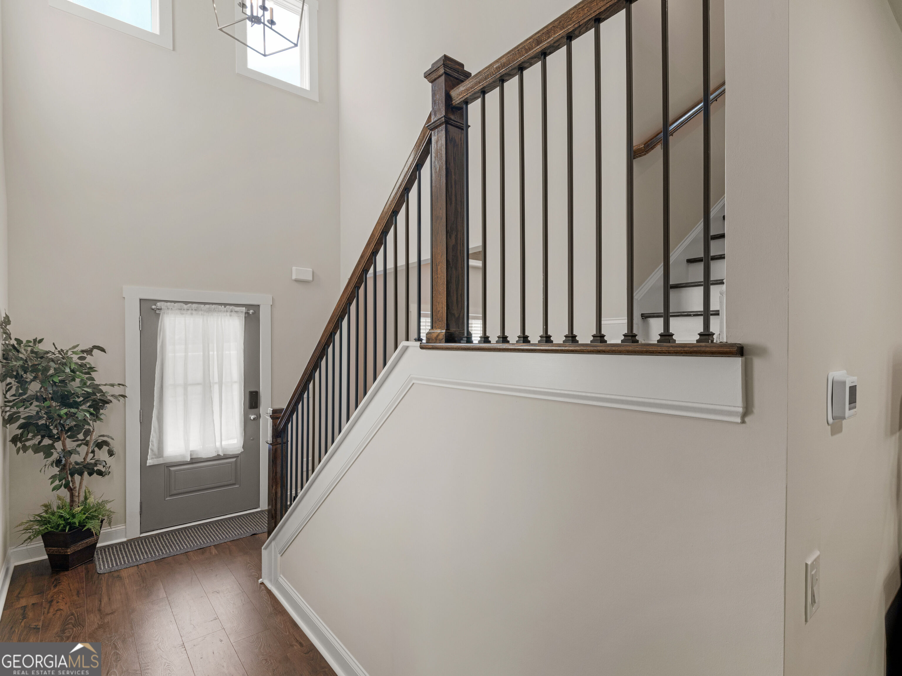 251 Lake Point Drive Property Photo 4