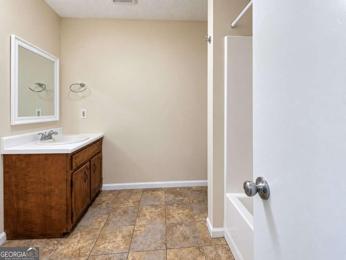 200 West Street # H Property Photo 21