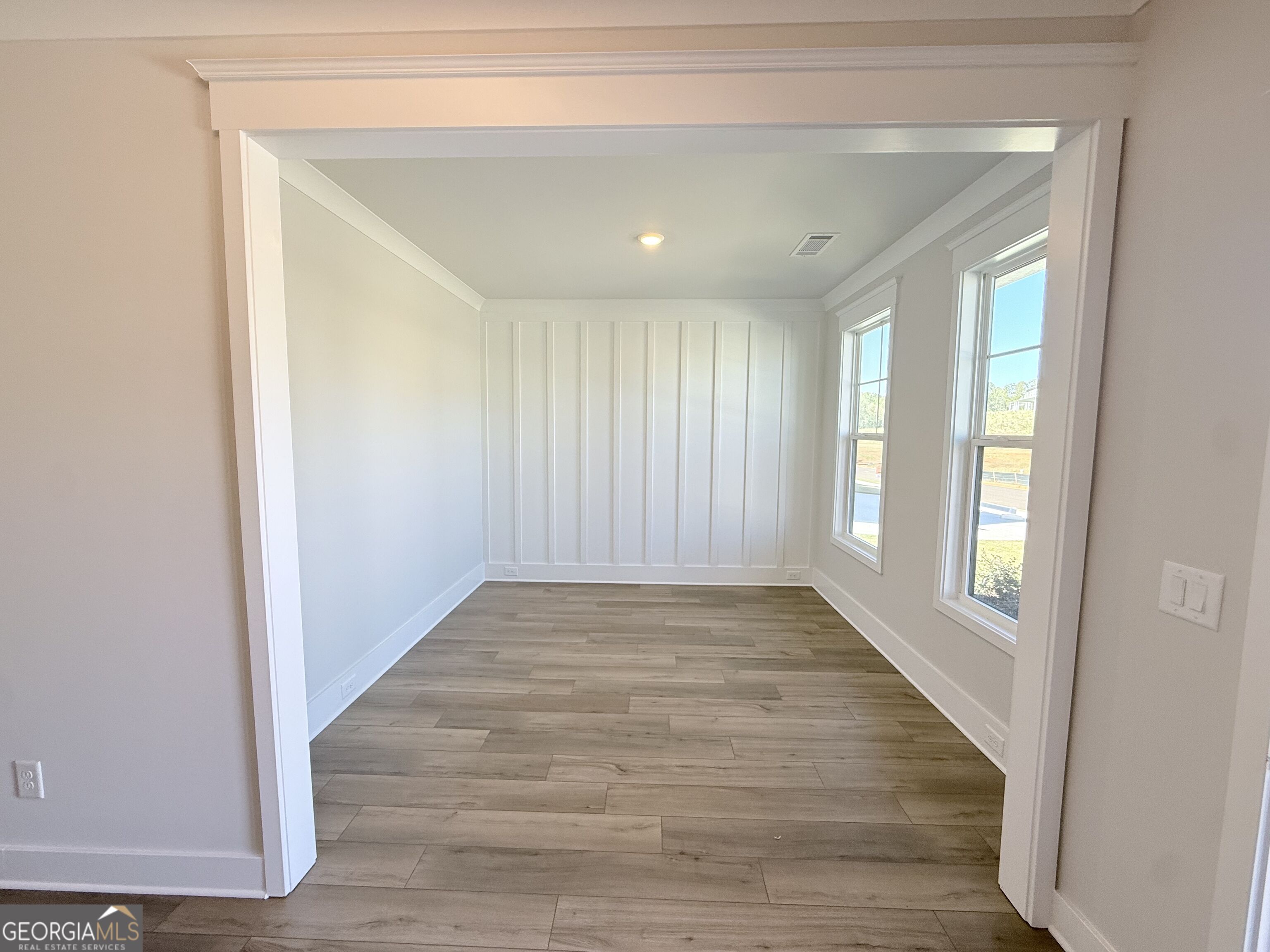5535 Tullis Drive Property Photo 12