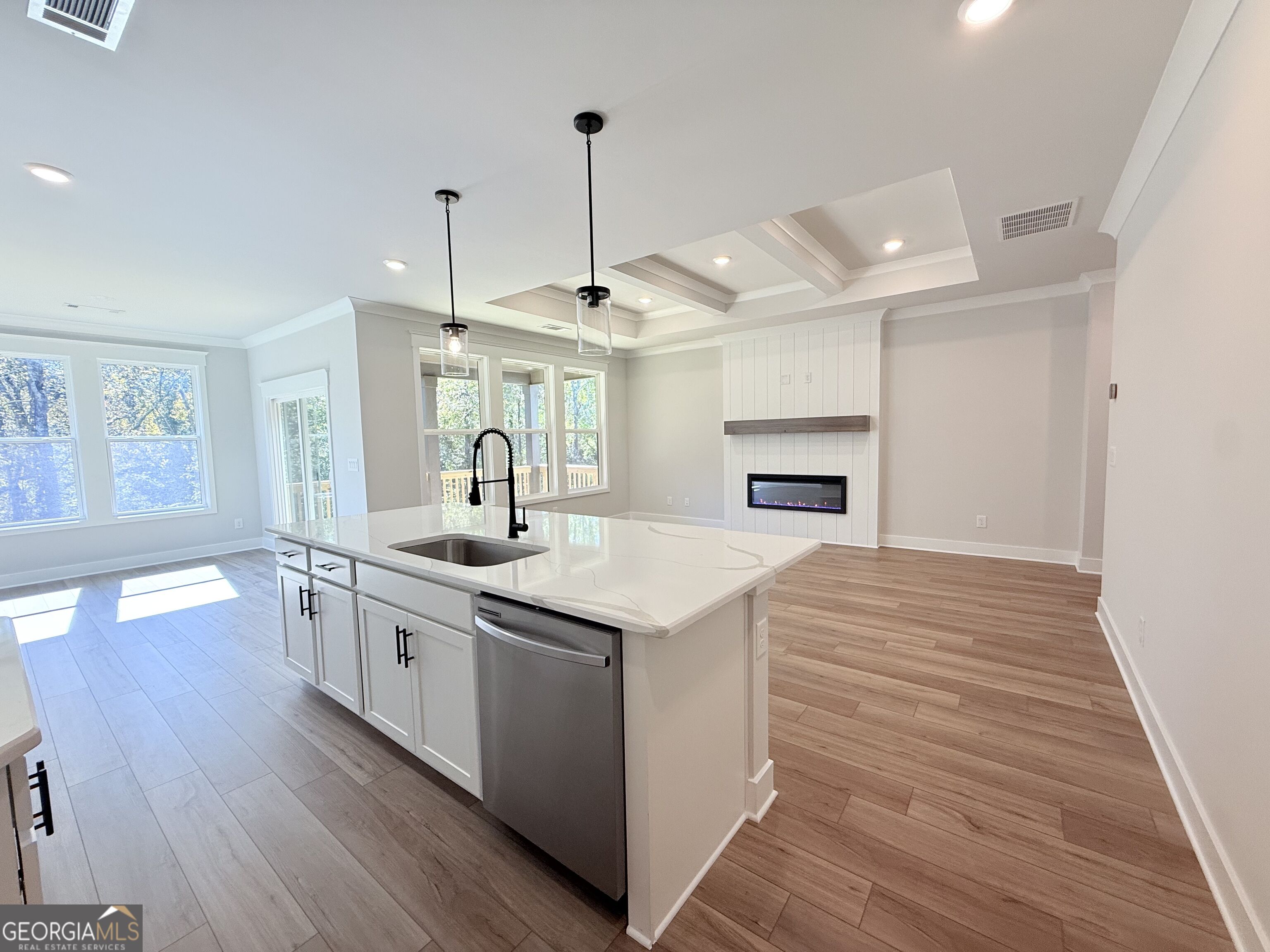 5535 Tullis Drive Property Photo 19