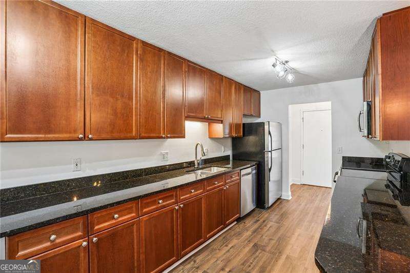 750 Dalrymple Road # L3 Property Photo 14
