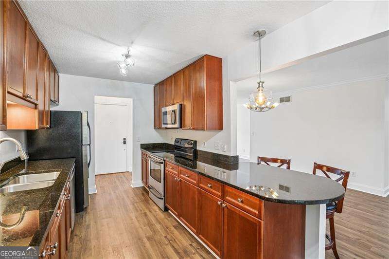 750 Dalrymple Road # L3 Property Photo 15