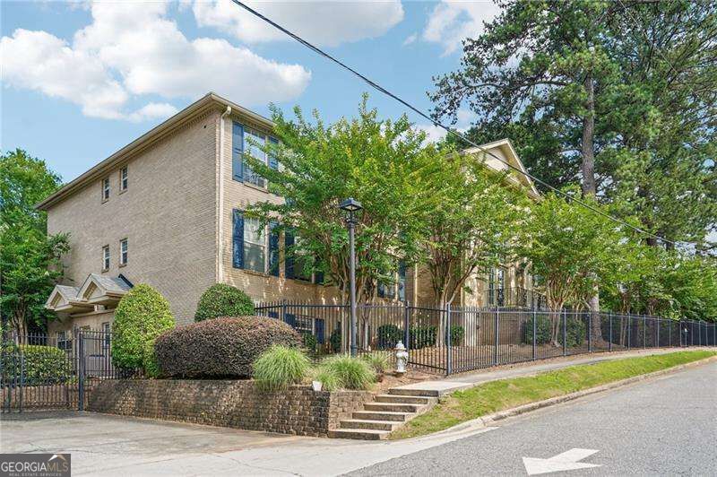 750 Dalrymple Road # L3 Property Photo 27