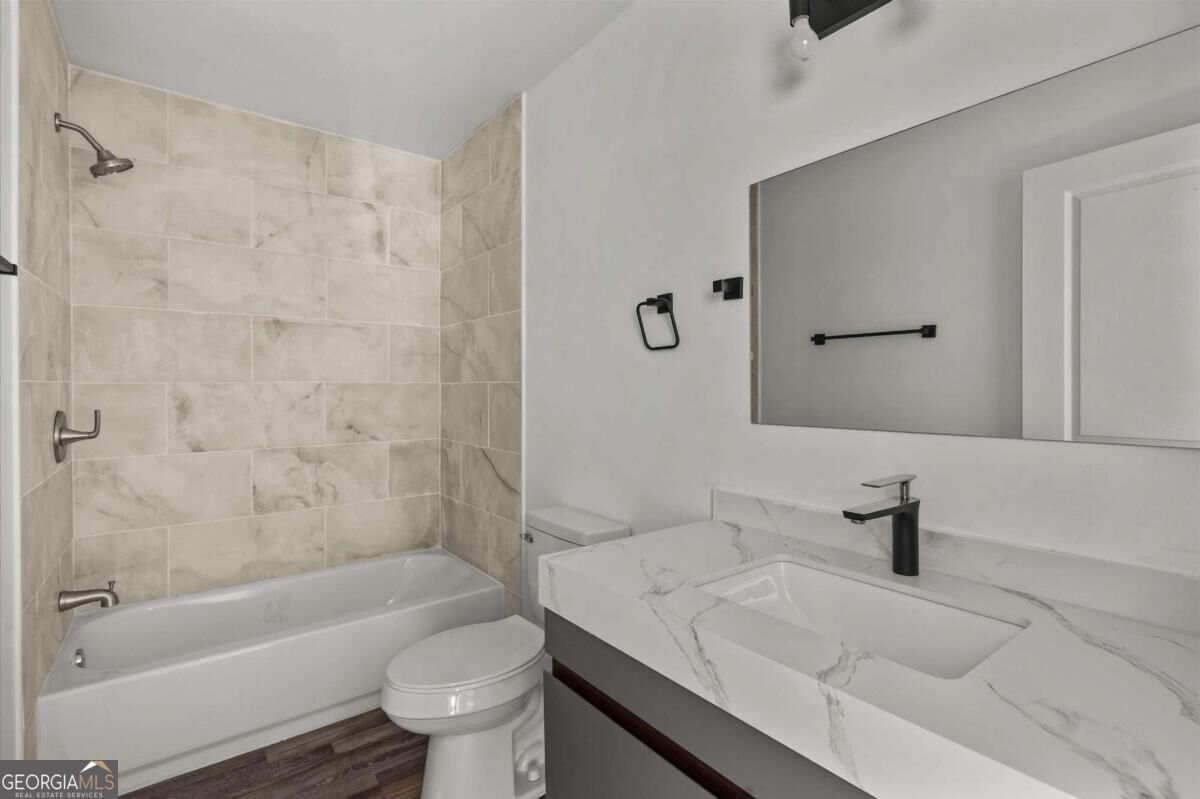 13 Hillside Avenue Property Photo 13