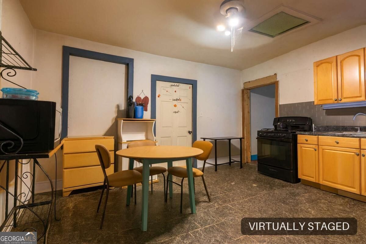 2886 Burden Street Nw Property Photo 8