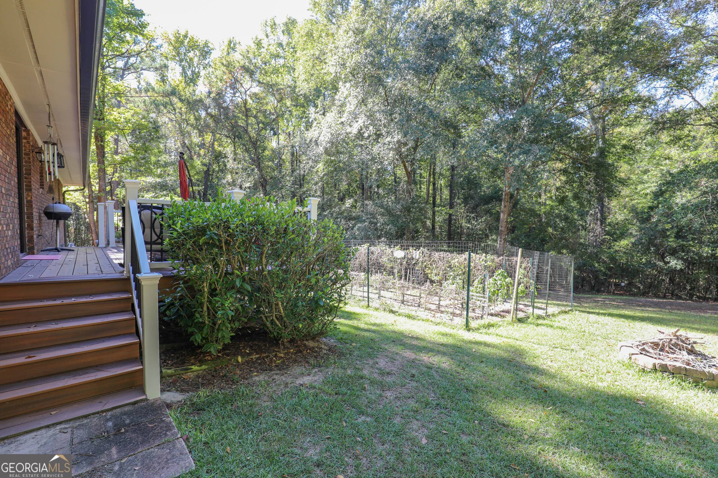 120 Hubbard Dr Property Photo 23