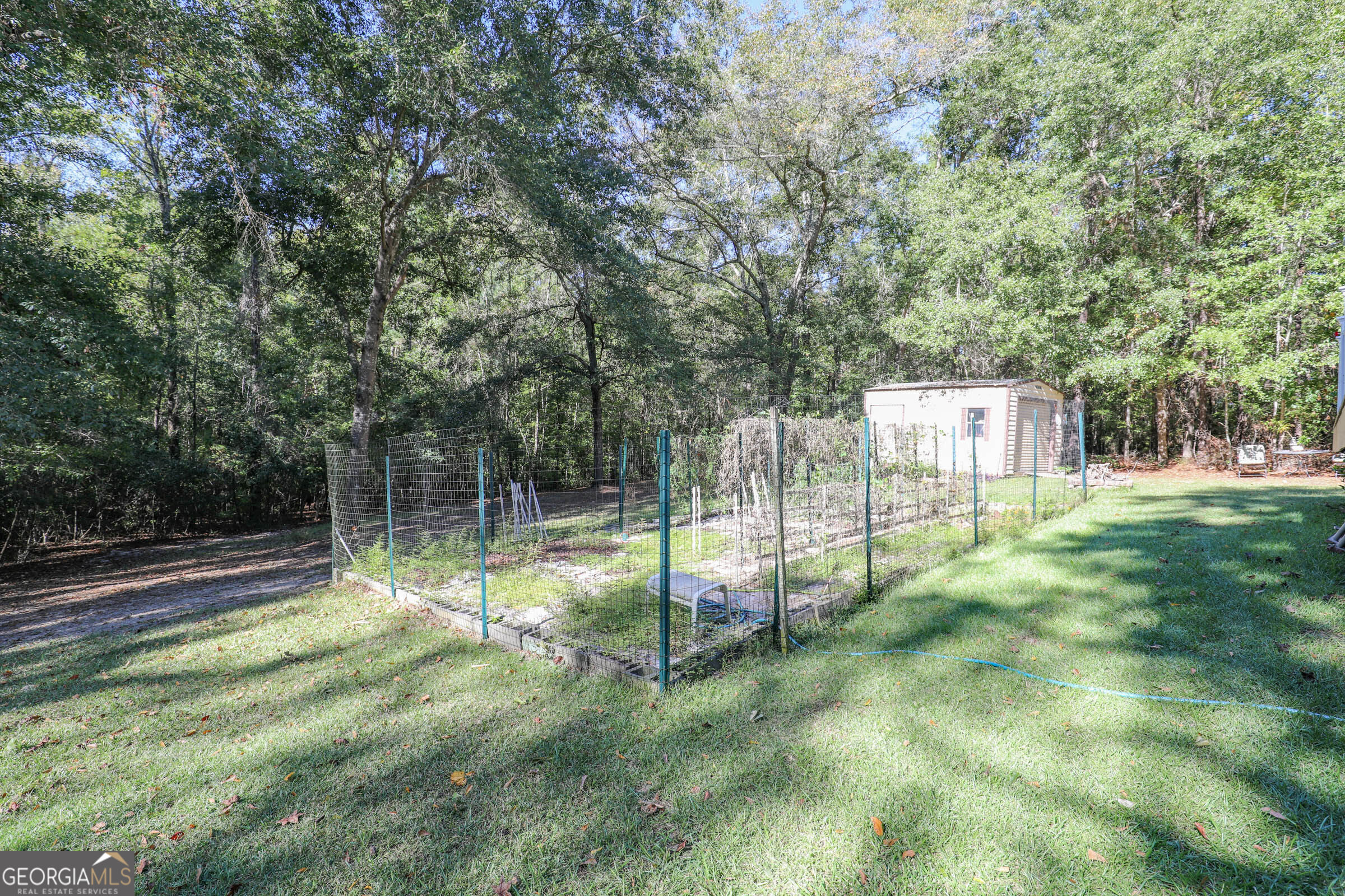 120 Hubbard Dr Property Photo 25