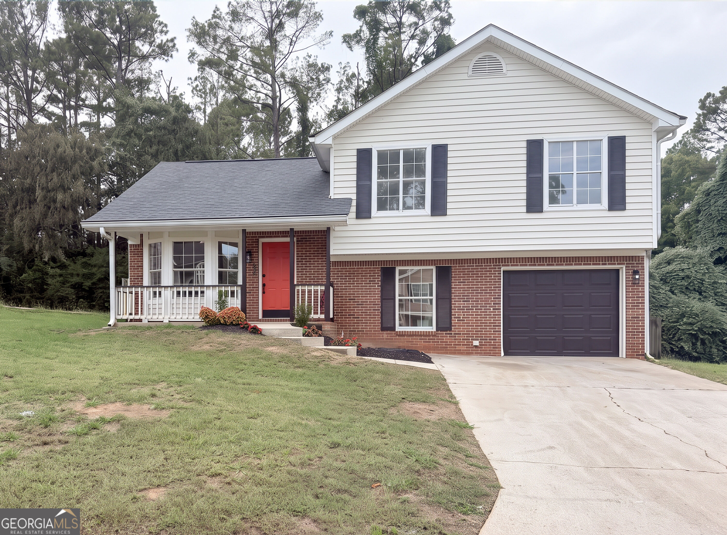 6033 Old Wellborn Trace Property Photo 1