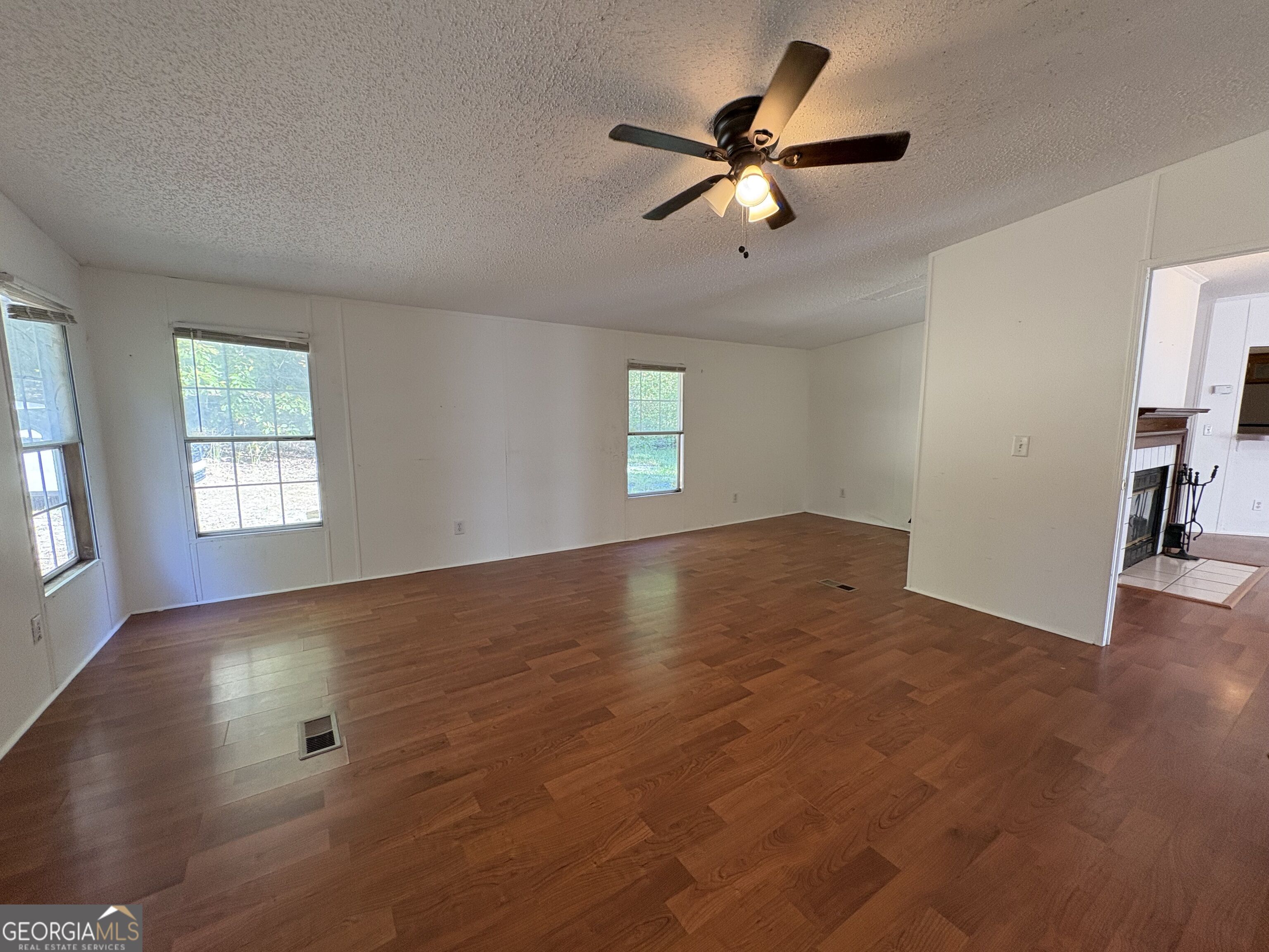 227 Lancelot Road Property Photo 10