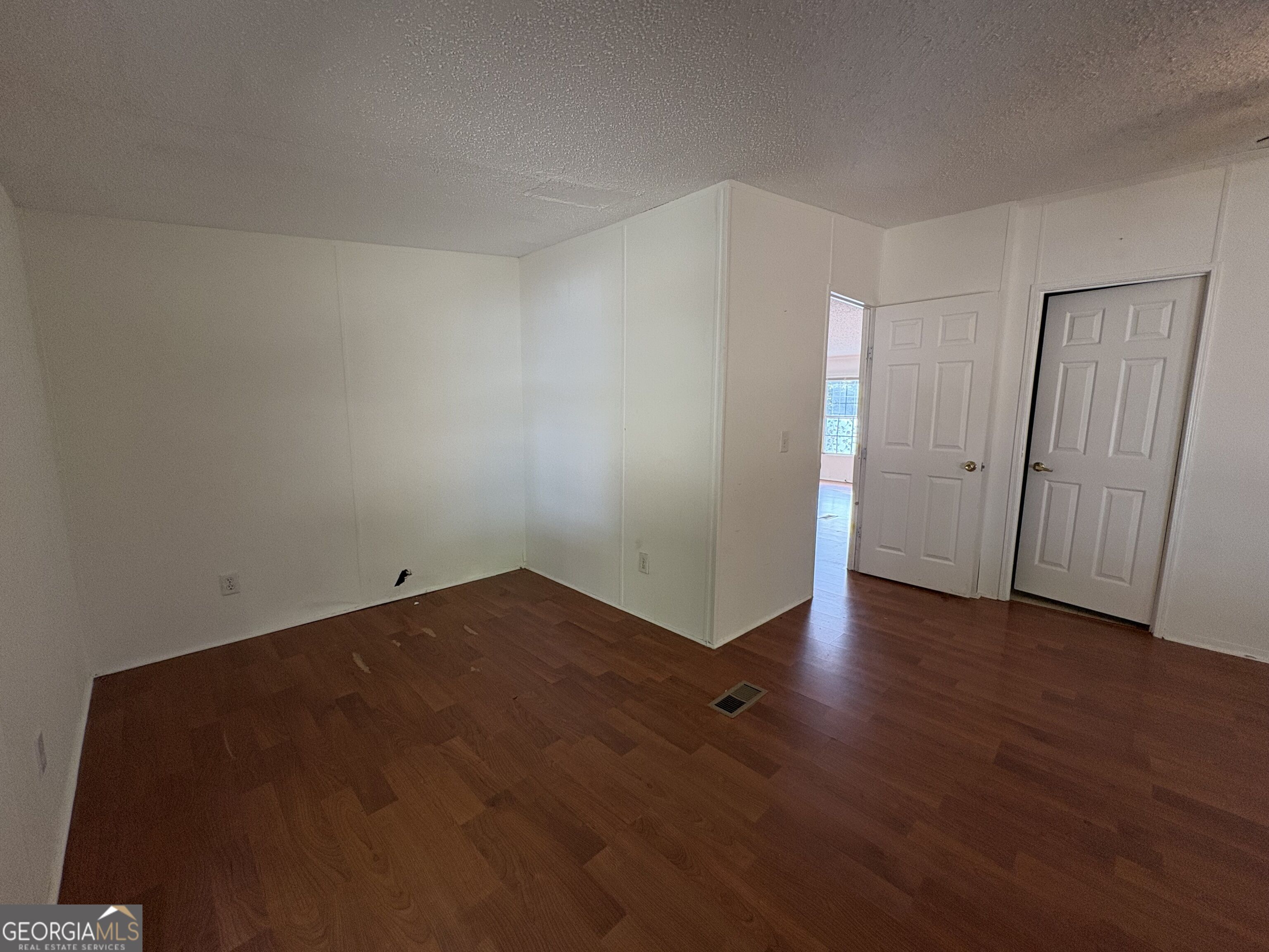 227 Lancelot Road Property Photo 11
