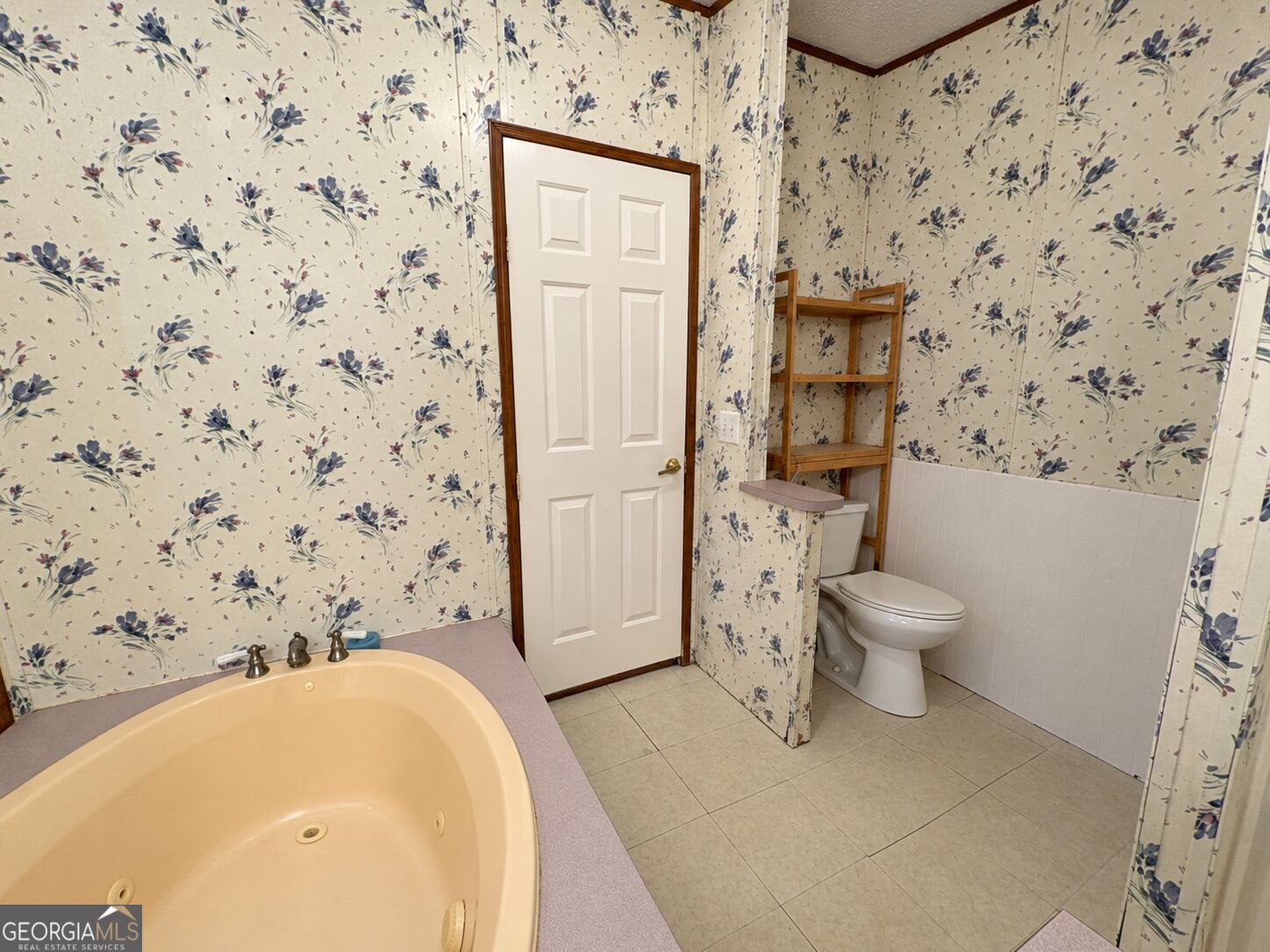 227 Lancelot Road Property Photo 17