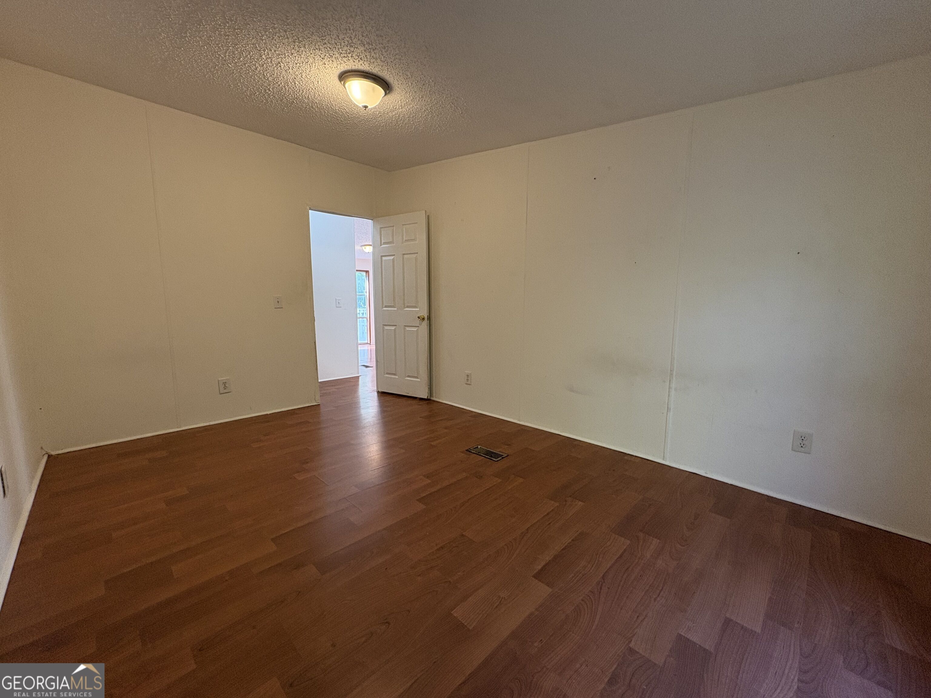 227 Lancelot Road Property Photo 24