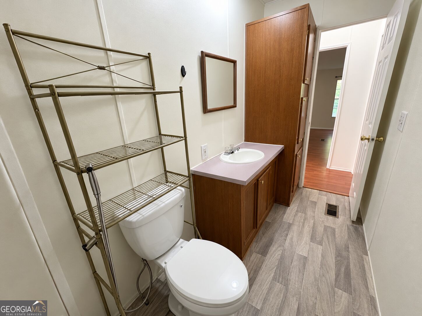 227 Lancelot Road Property Photo 27