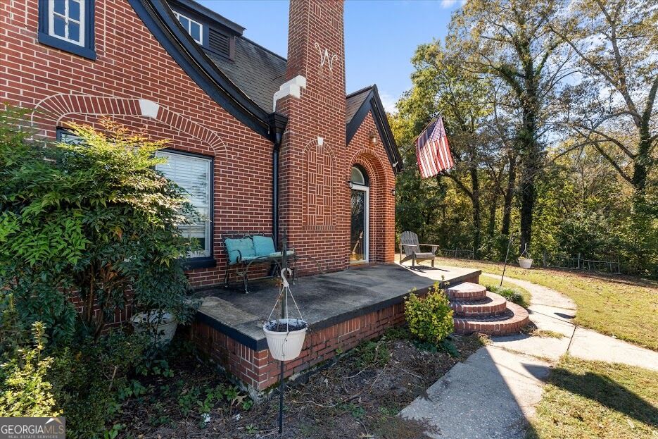 48 Webb Drive Property Photo 5