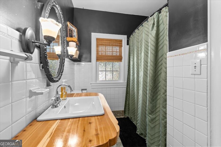 48 Webb Drive Property Photo 27