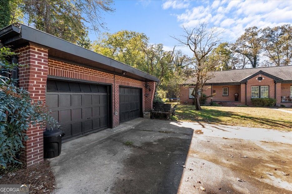 48 Webb Drive Property Photo 44