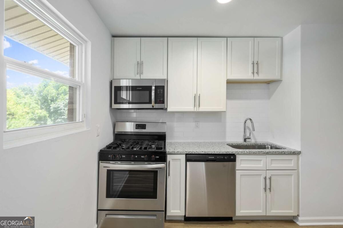 1170 Greenwich Street Sw # 6 Property Photo 6