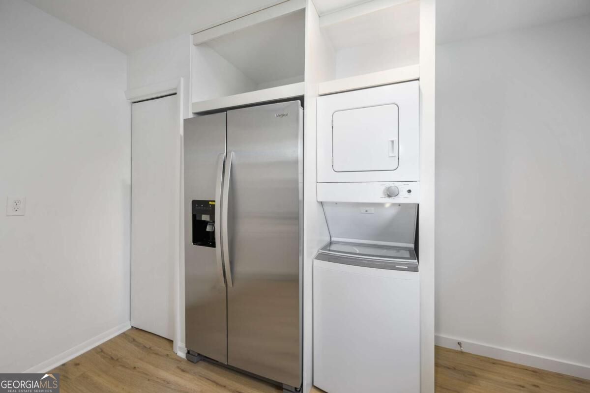 1170 Greenwich Street Sw # 6 Property Photo 7