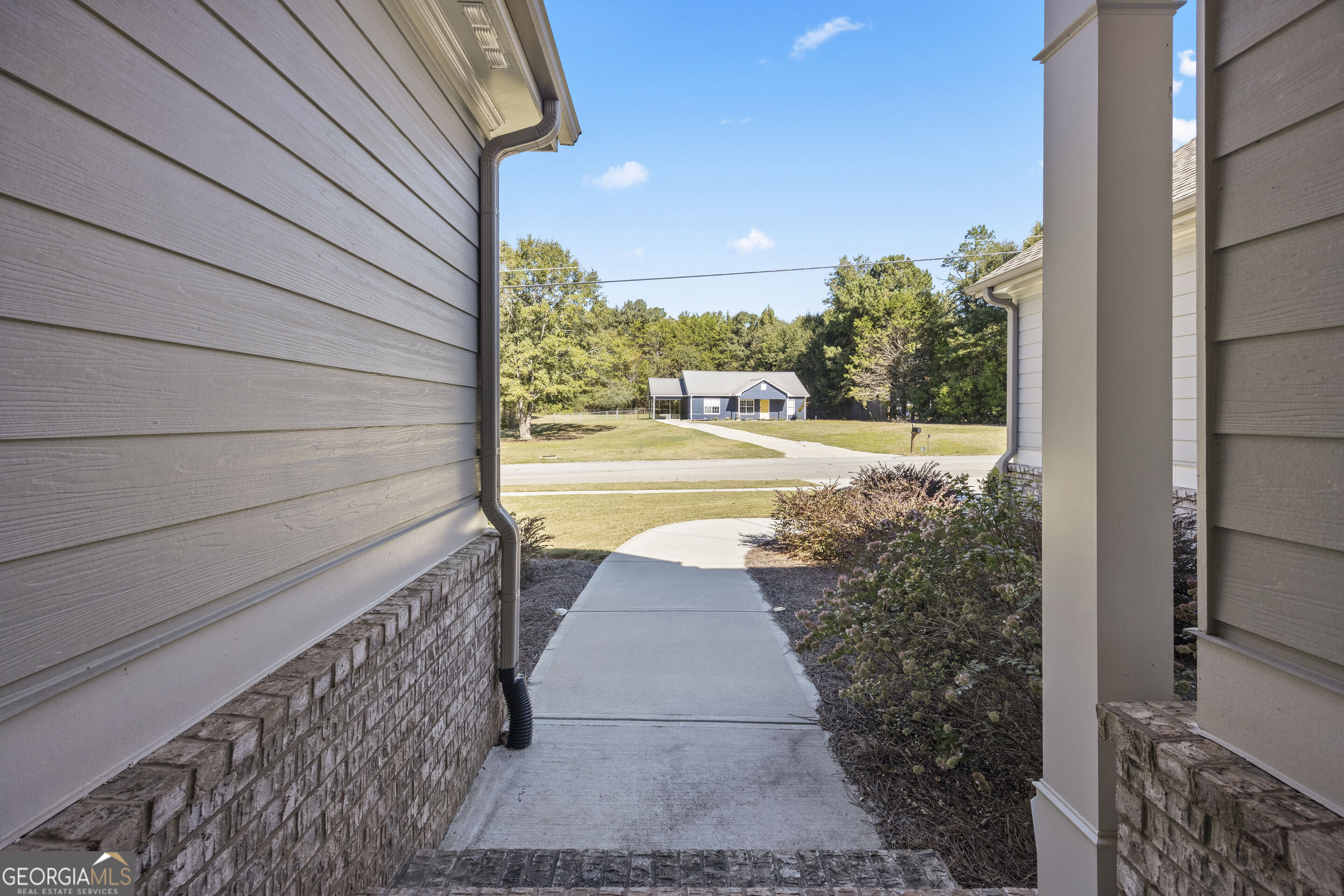 388 Sunset Drive Property Photo 14