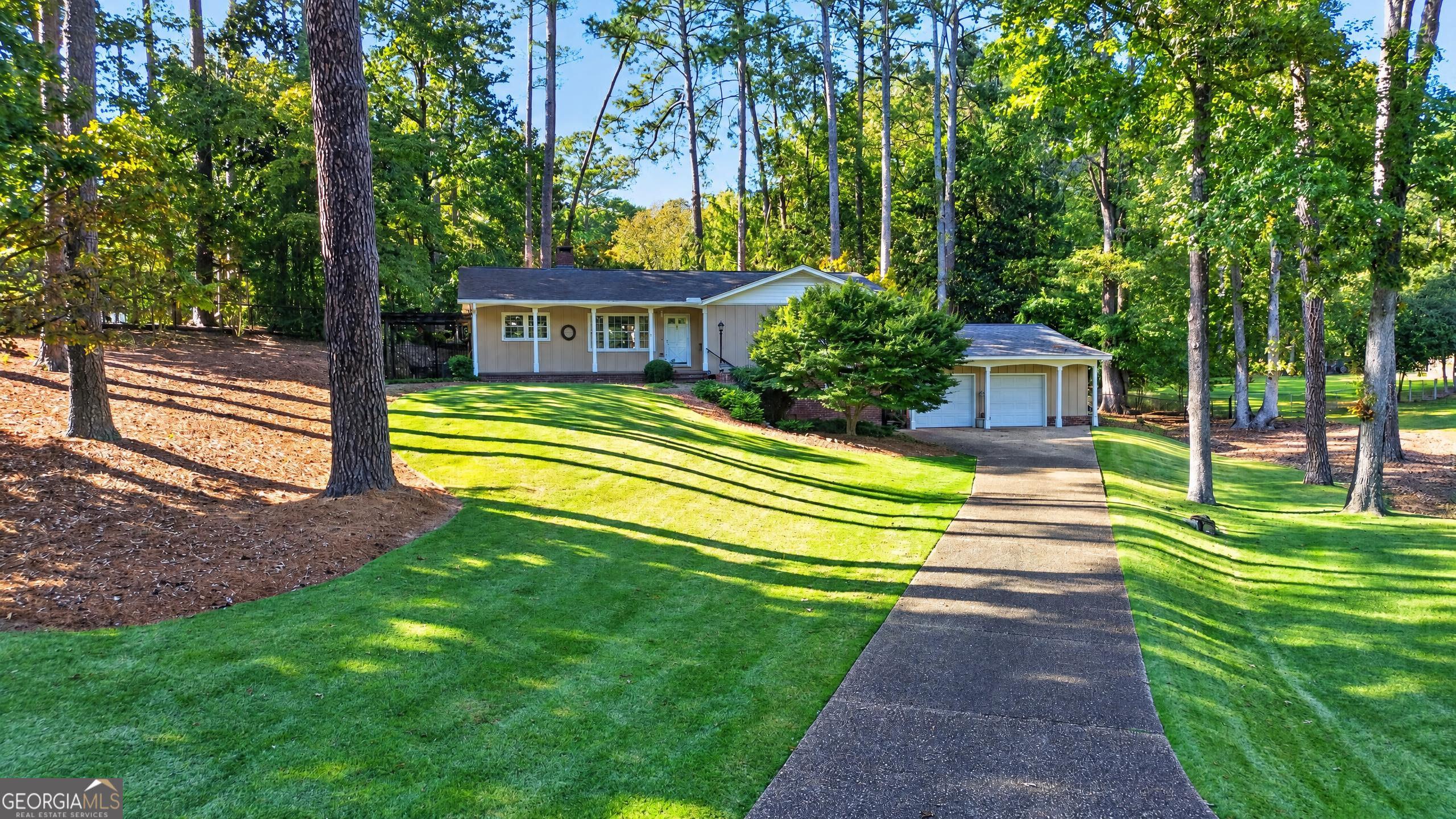 3 Pine Valley Road Sw Property Photo 1