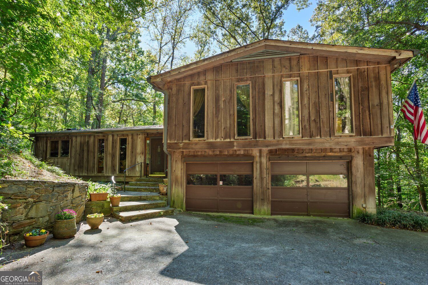 750 Grimes Bridge Road Property Photo 1