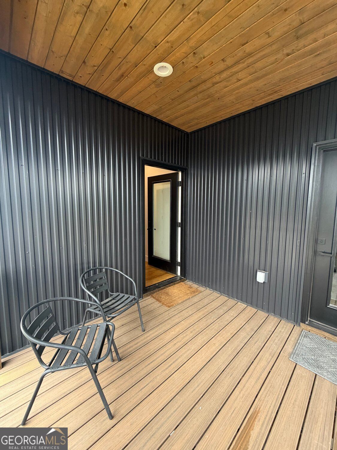 621 Atlantic Avenue Property Photo 8