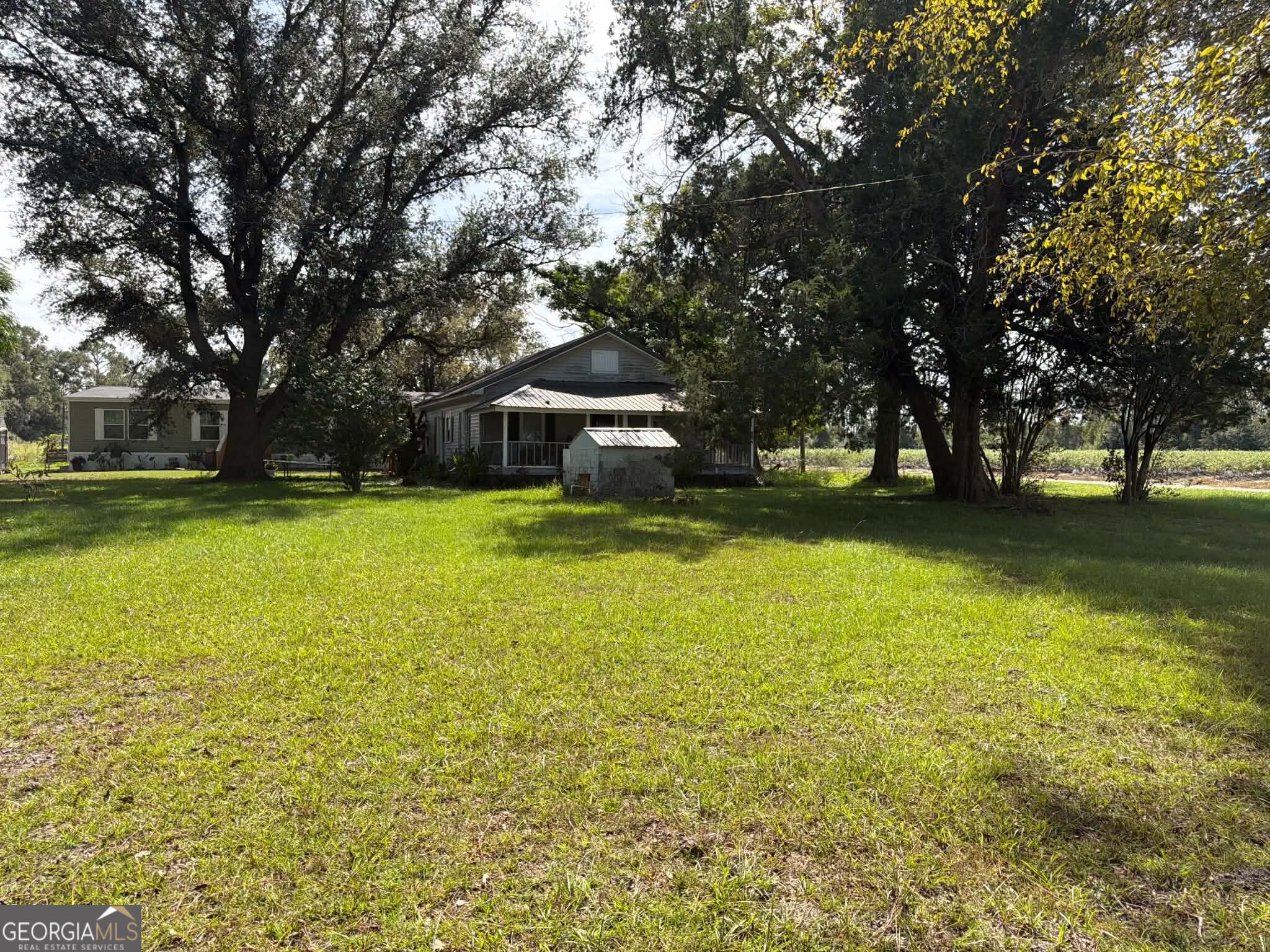 46 Sumner Rd Property Photo 3