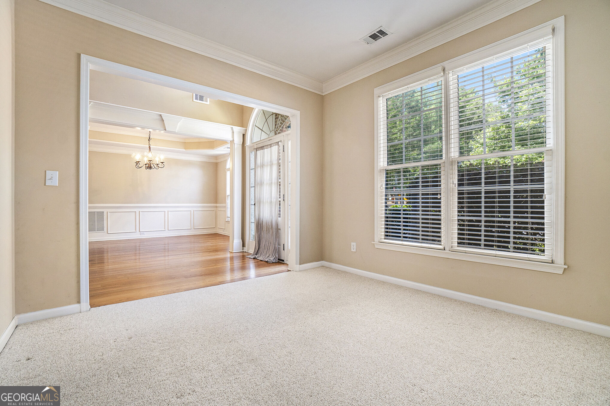 156 Middleton Place Property Photo 4