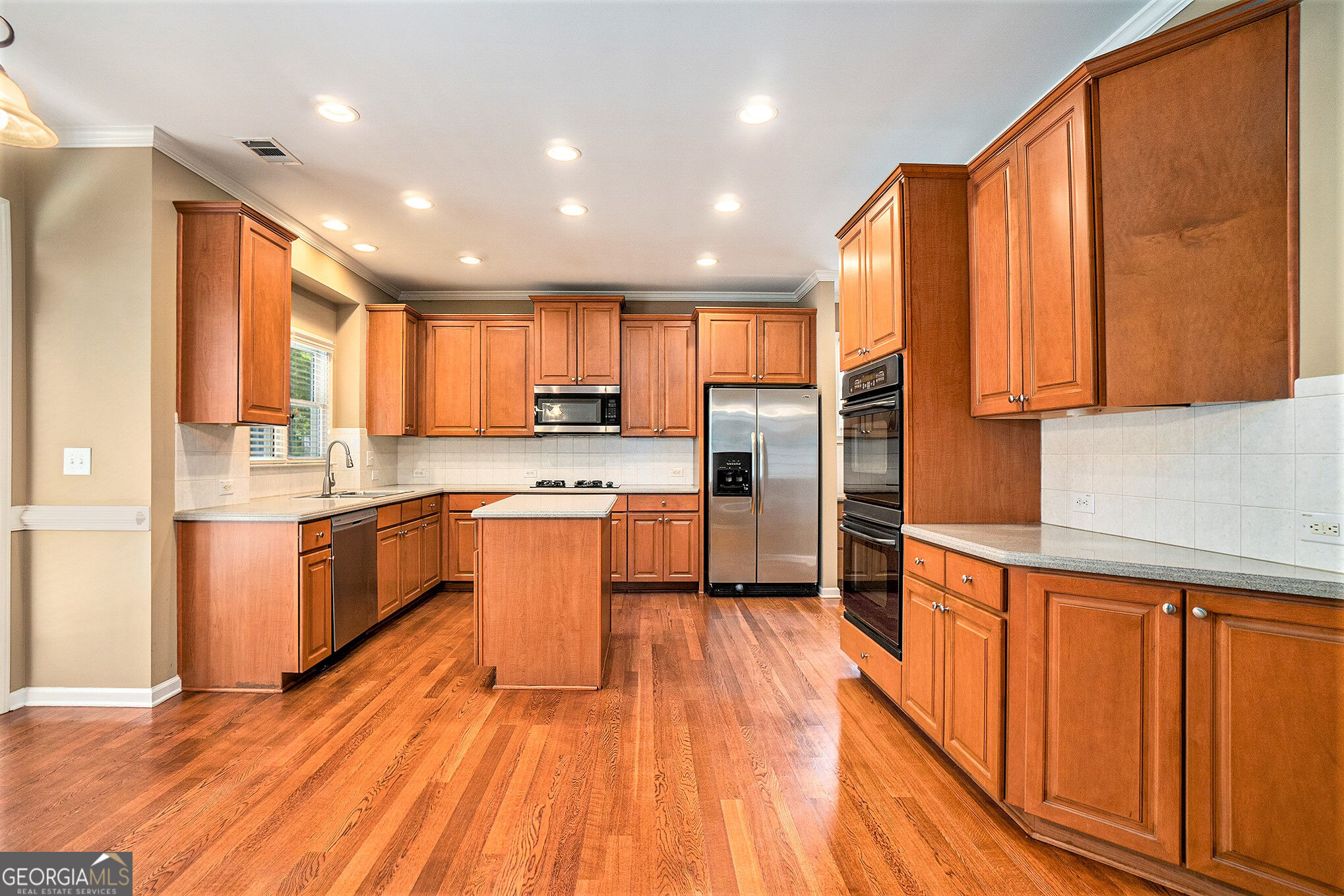 156 Middleton Place Property Photo 12