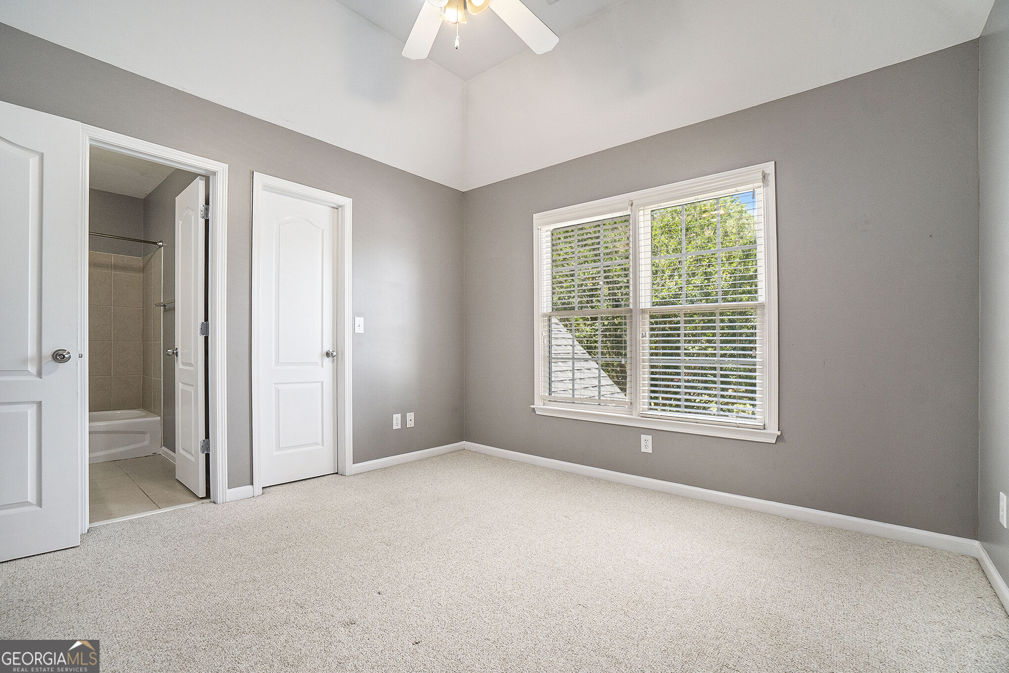 156 Middleton Place Property Photo 27