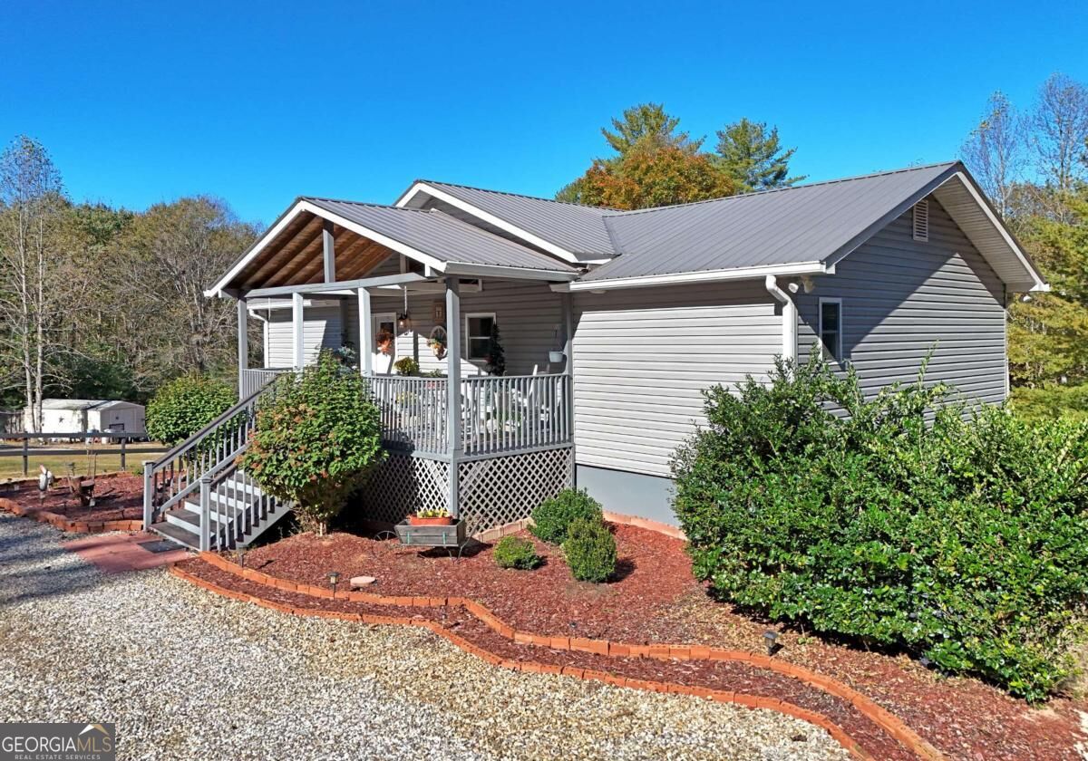 407 Highland Trace Property Photo 1