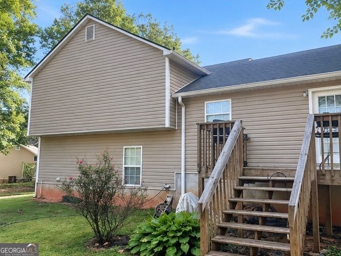 330 Kendall Lane Property Photo 4