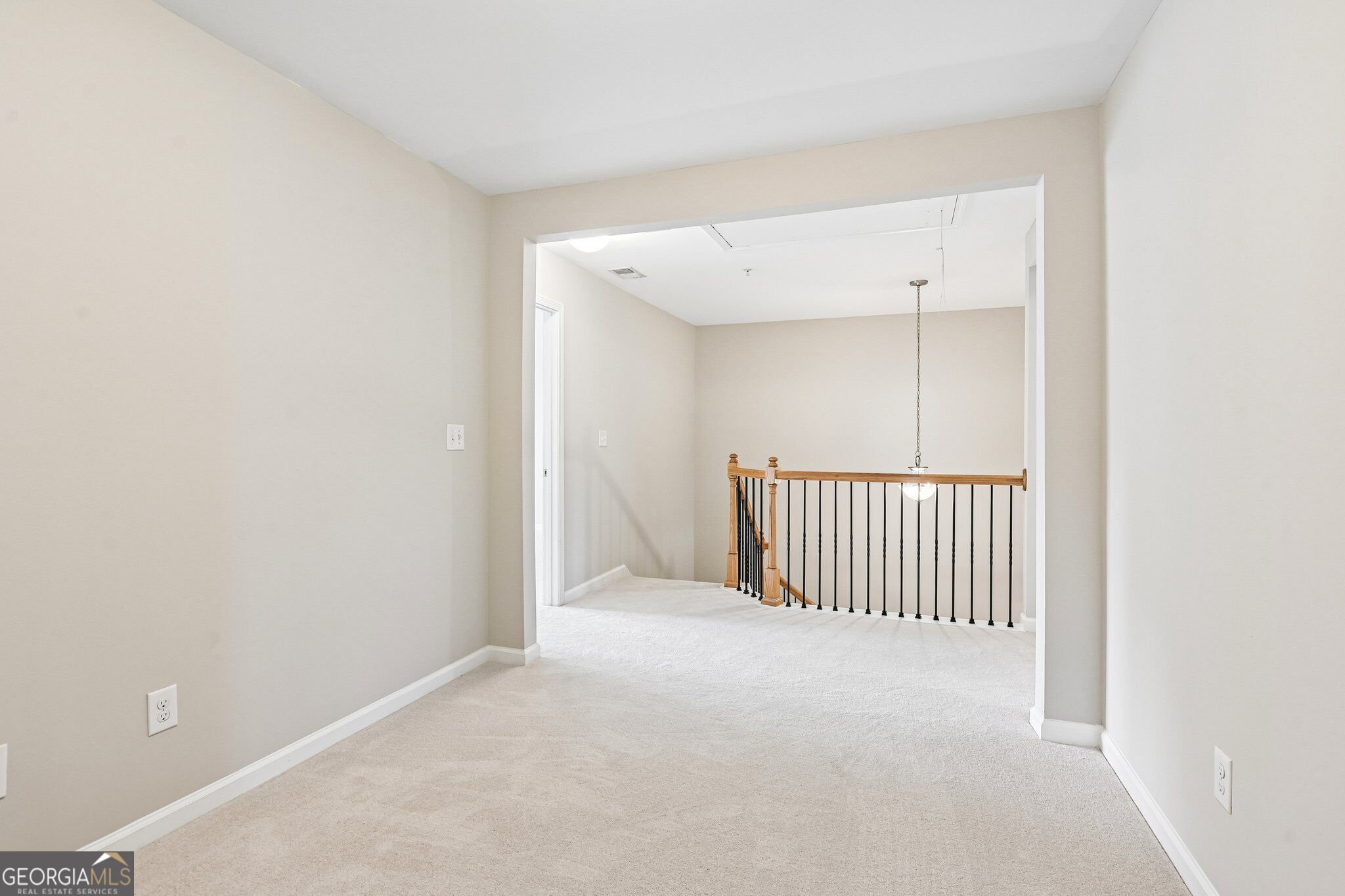 1208 Foxcroft Lane Property Photo 13