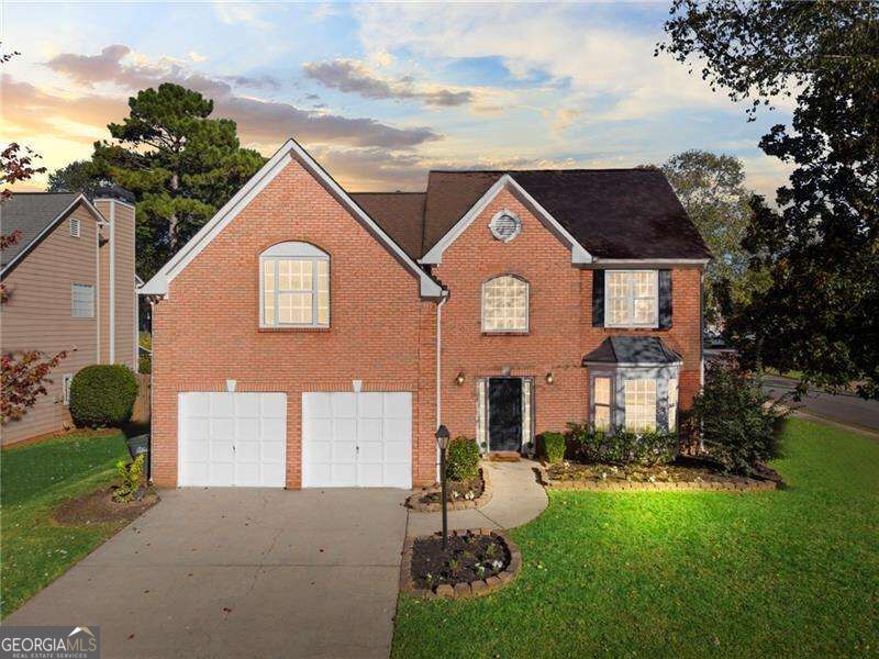1536 Pinebreeze Drive Property Photo 1