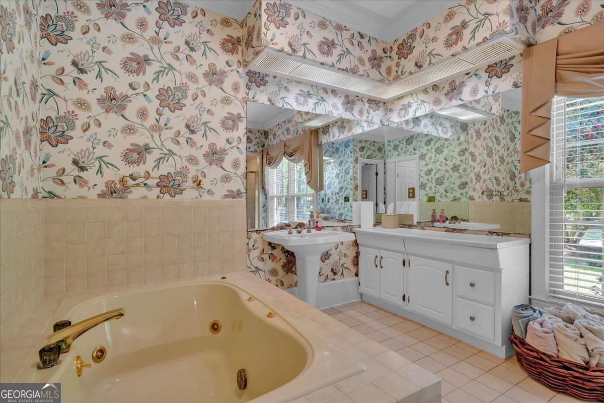 110 Kenneth Drive Property Photo 33