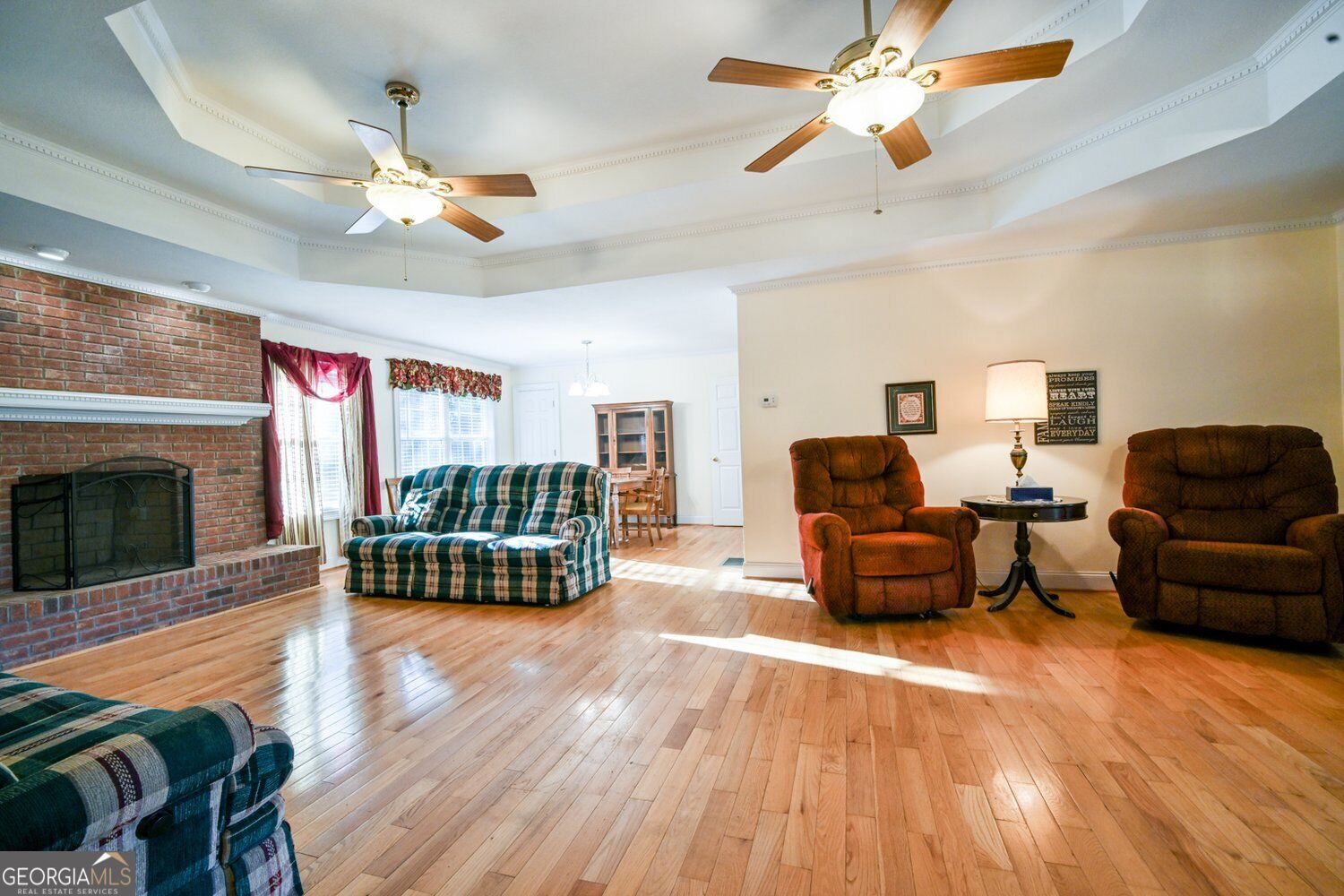 4330 Damascus Road Property Photo 7