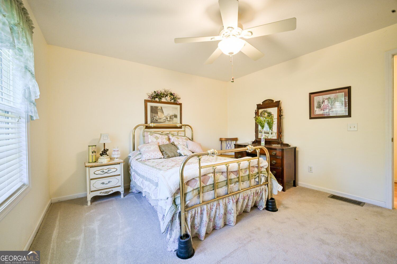 4330 Damascus Road Property Photo 33