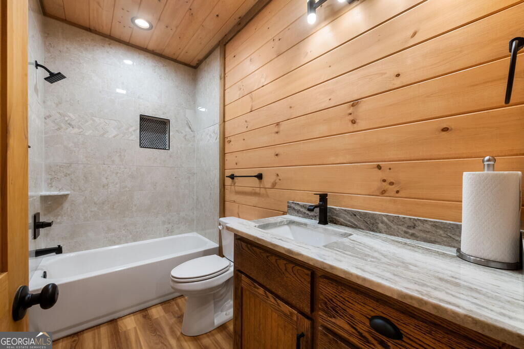 503 Church Street Property Photo 12