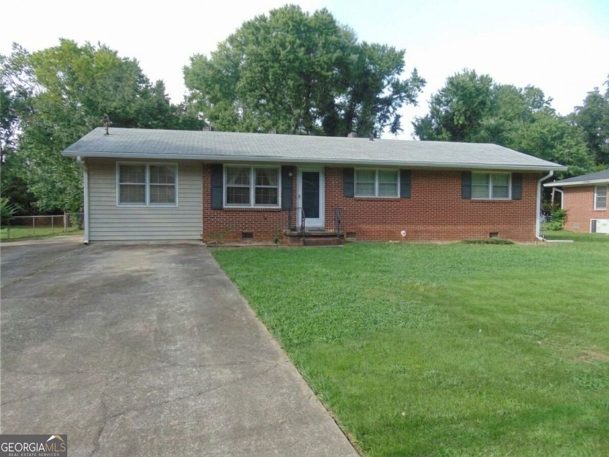 114 Beech Creek Drive Nw Property Photo 1