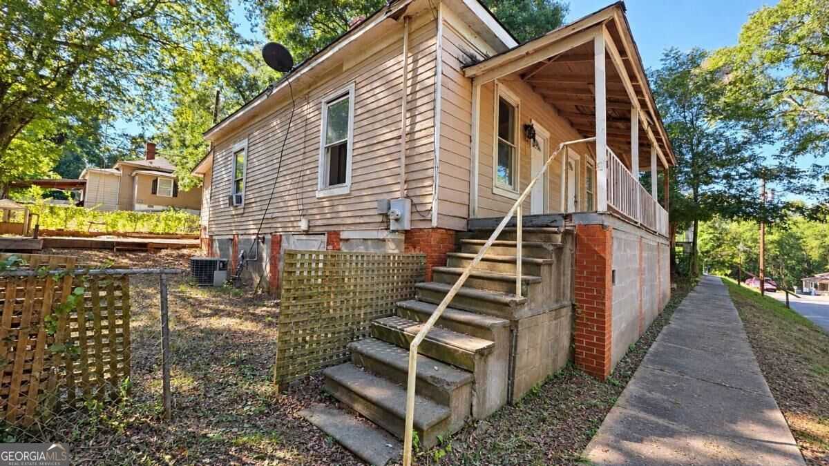 5 Magnolia Street Property Photo 1
