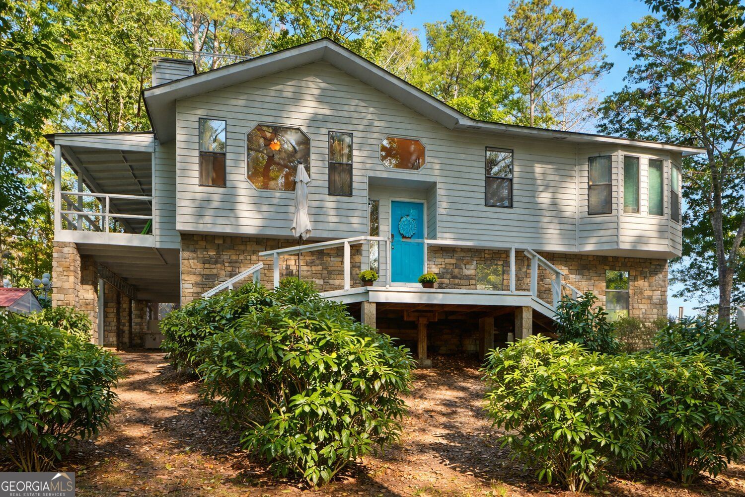 5421 Burdette Road Se Property Photo 1