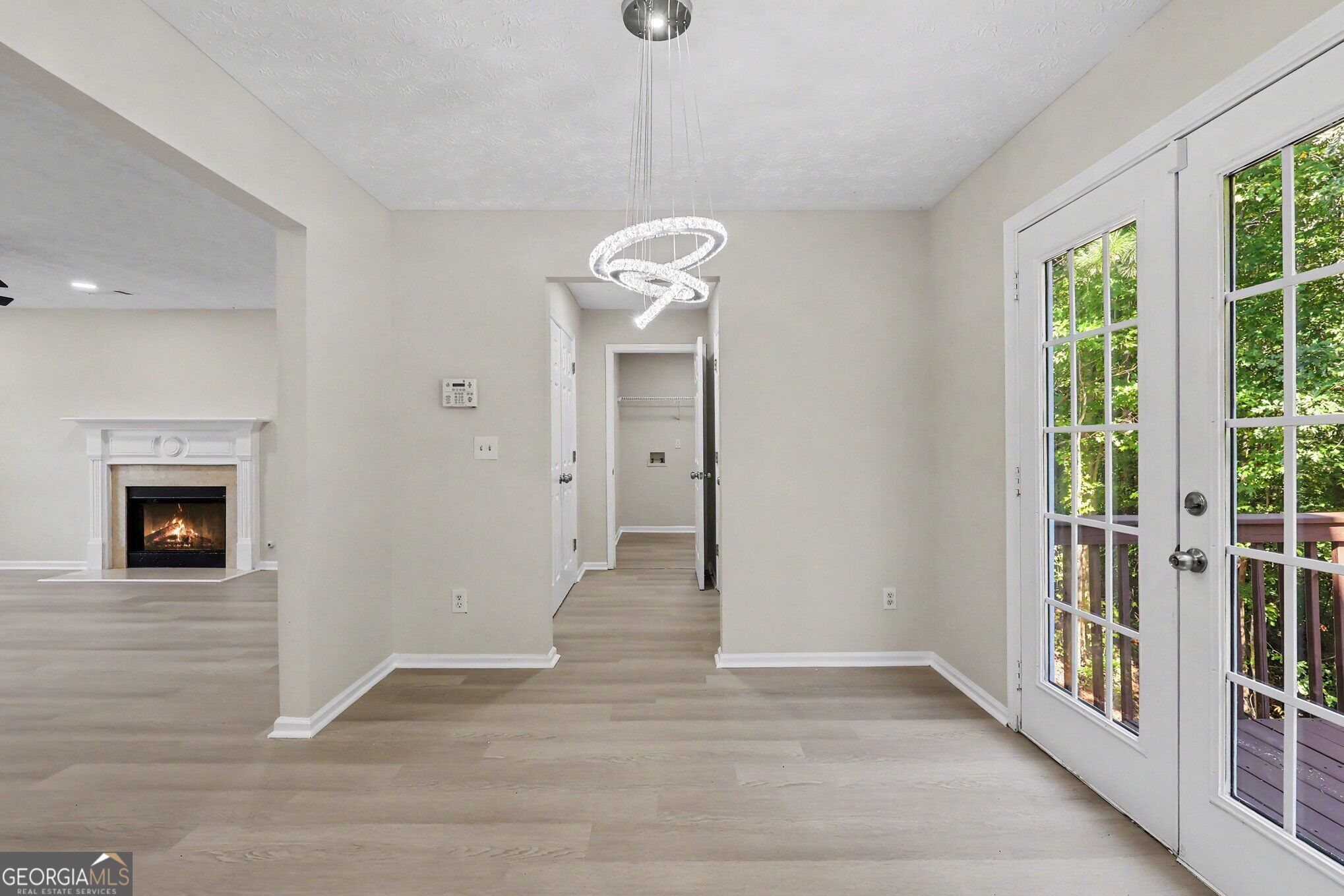 1128 Mitford Lane Property Photo 9